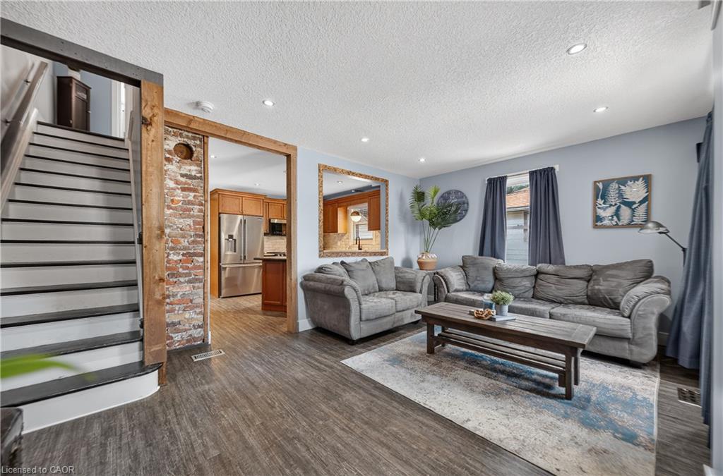 84 Norfolk Avenue Property Photo 24