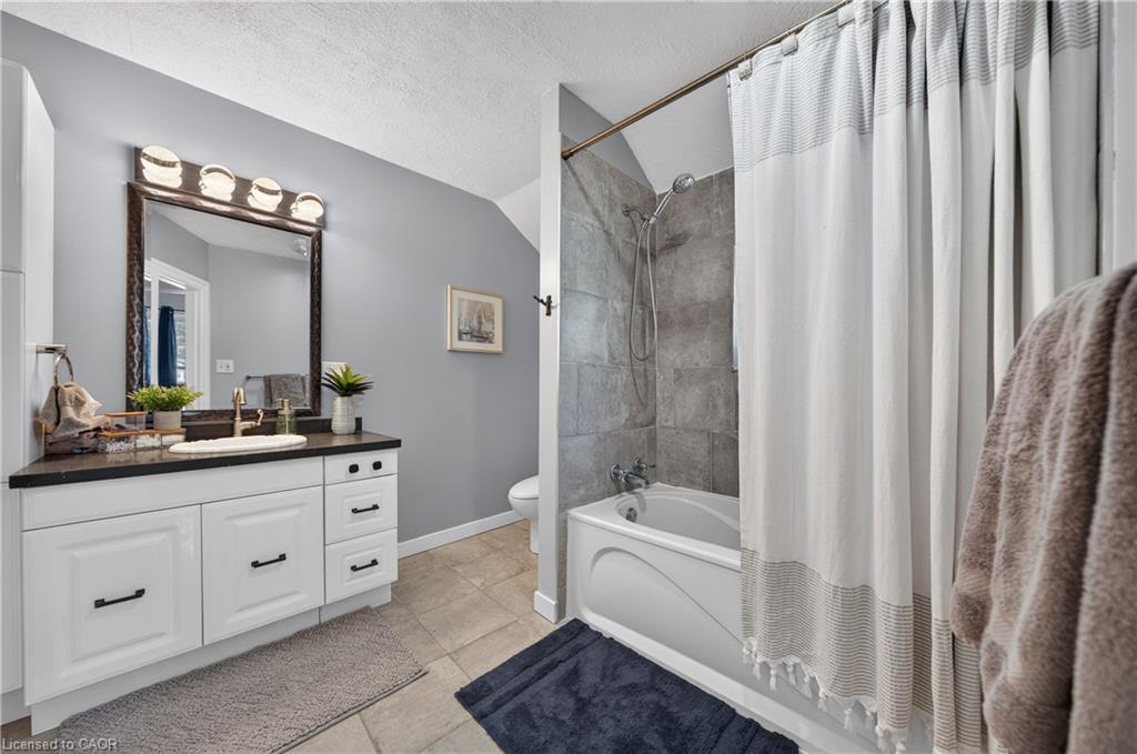 84 Norfolk Avenue Property Photo 35