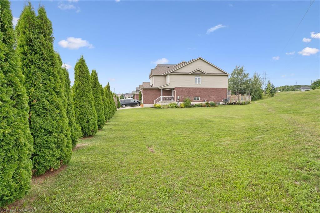 308 Parkvale Drive Property Photo 5