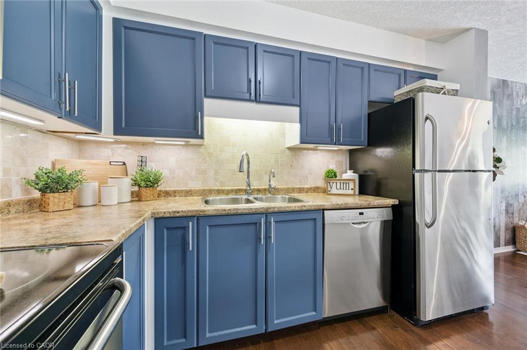 308 Parkvale Drive Property Photo 19