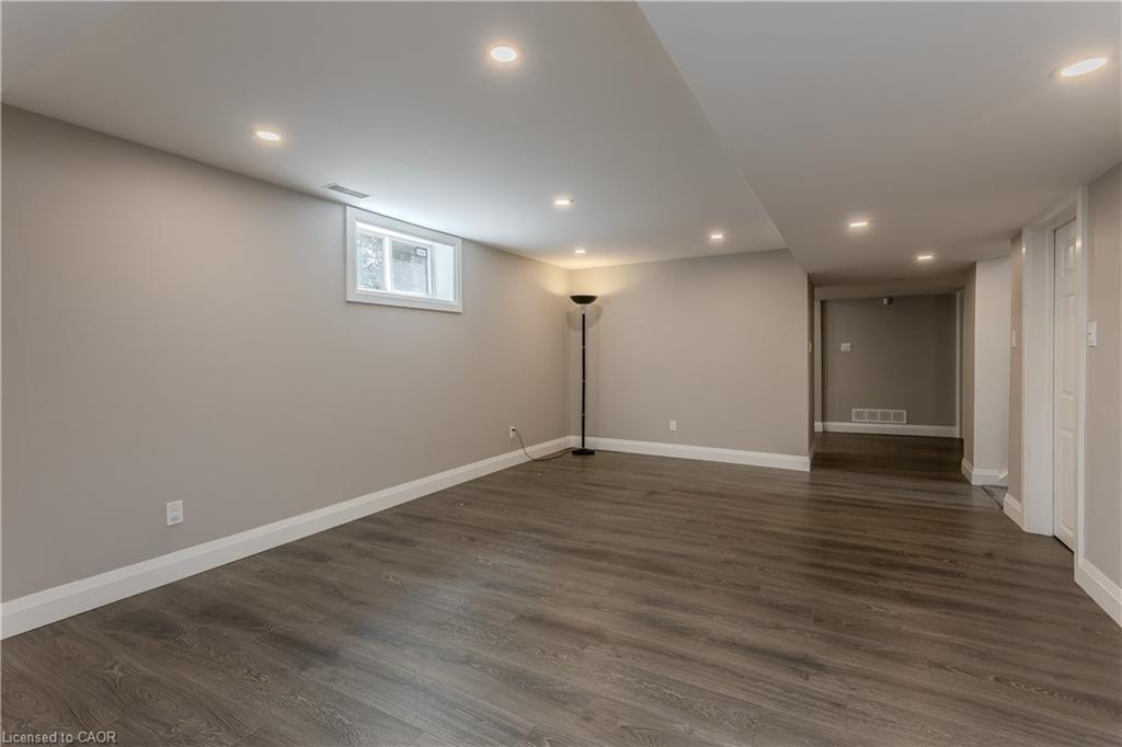 892 North Shore Boulevard W Property Photo 21