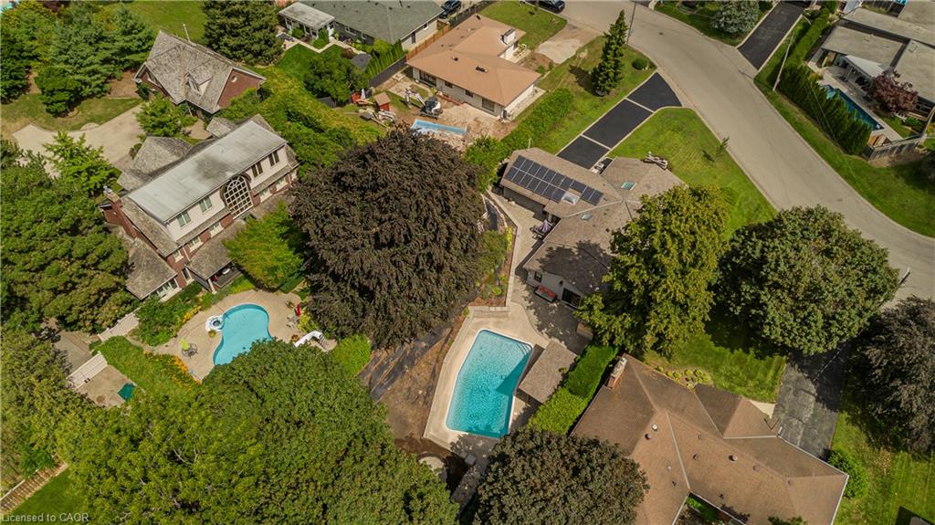 892 North Shore Boulevard W Property Photo 37