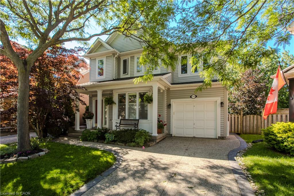 5174 Ravine Crescent Property Photo 1