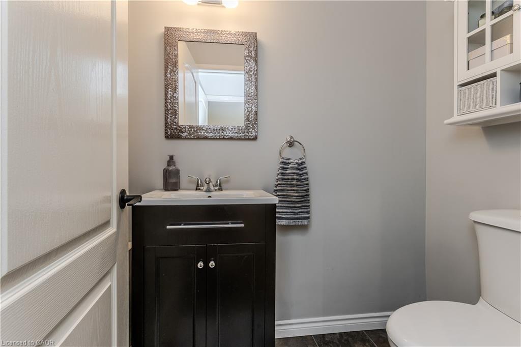 5174 Ravine Crescent Property Photo 20