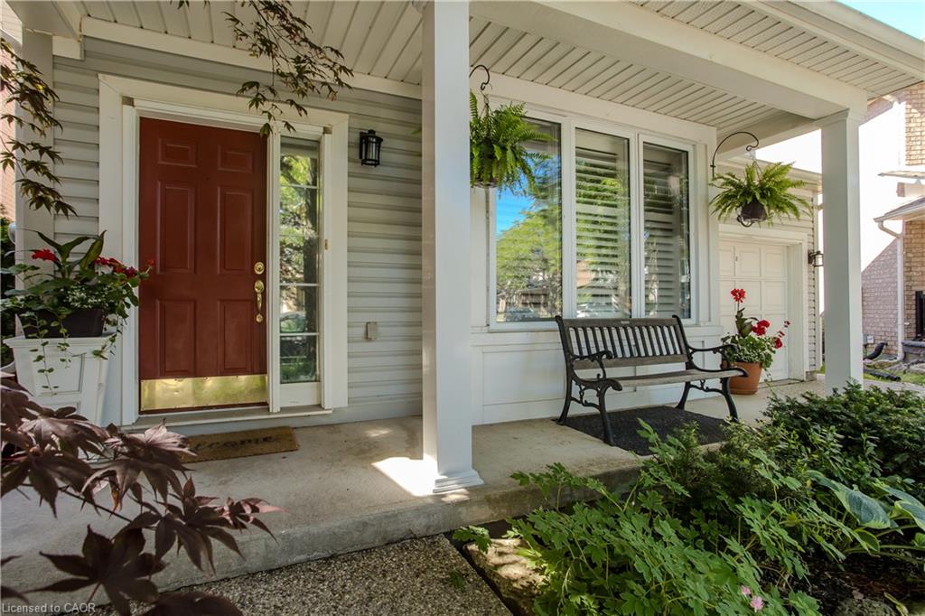5174 Ravine Crescent Property Photo 28