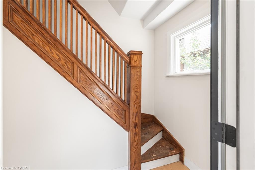 203 Brock Street Property Photo 17