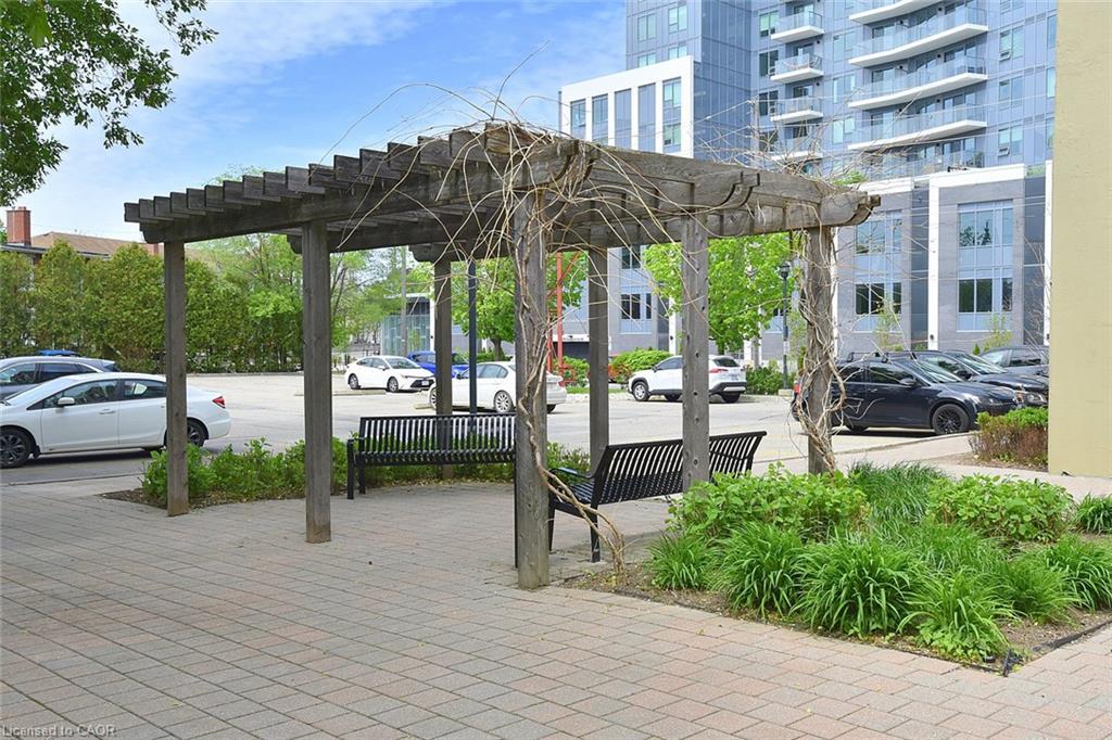 310-26 Ontario Street Property Photo 33