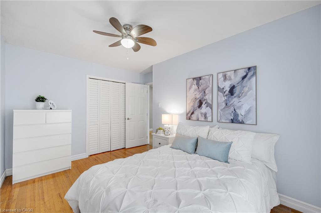 5073 Queen's Court Property Photo 18