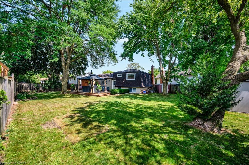 5073 Queen's Court Property Photo 31