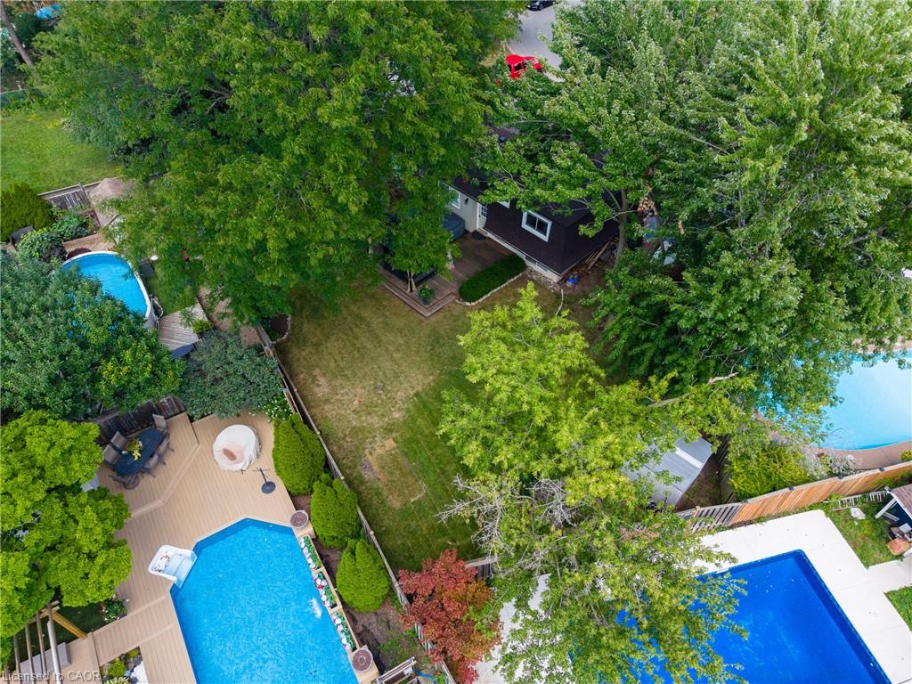 5073 Queen's Court Property Photo 41