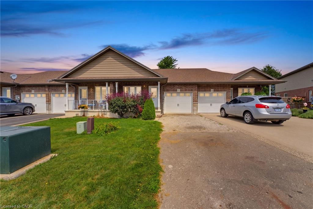 97 Macneil Court Property Photo 1
