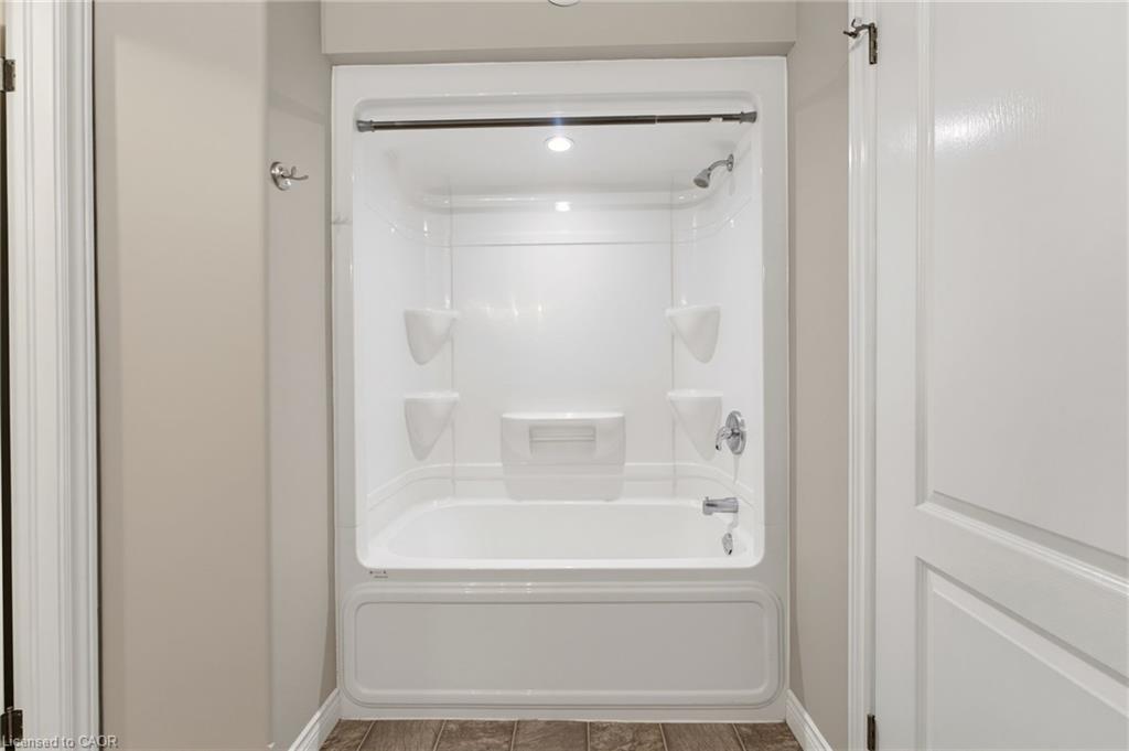 97 Macneil Court Property Photo 15
