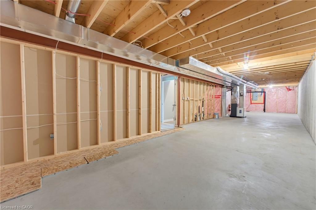 97 Macneil Court Property Photo 21
