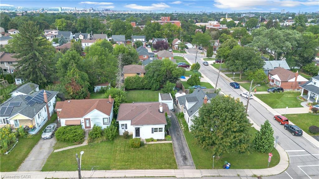 31 Scotia Avenue Property Photo 36