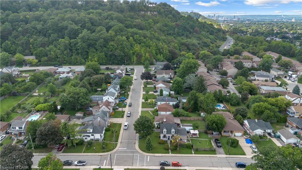 31 Scotia Avenue Property Photo 39