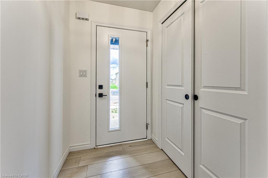 87 Elson Street Property Photo 2