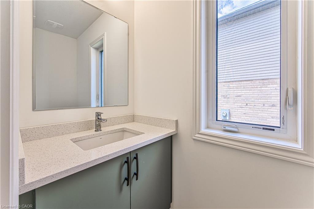 87 Elson Street Property Photo 3