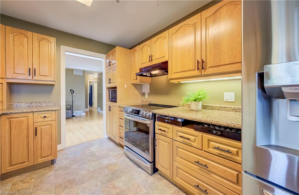 910 Walton Avenue N Property Photo 13