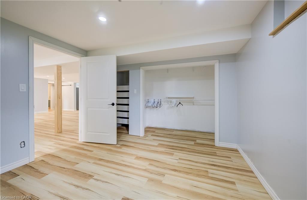 910 Walton Avenue N Property Photo 34
