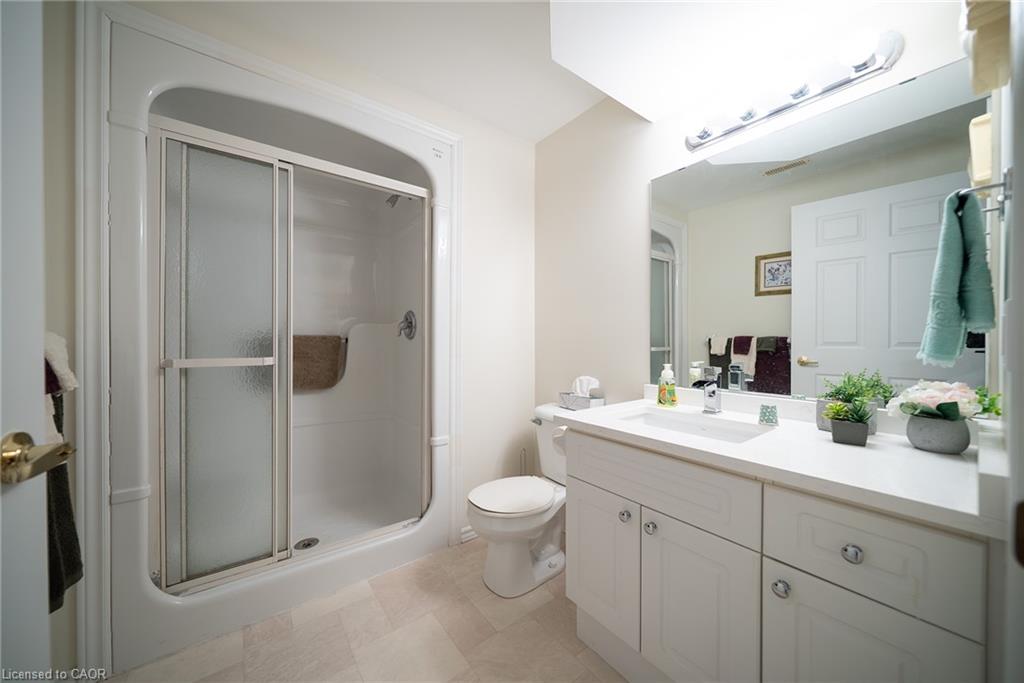 17-150 Oak Street Property Photo 20