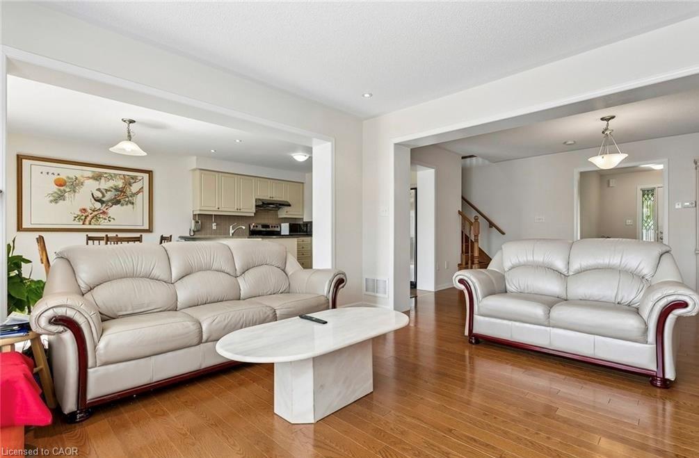 10 Klemscott Road Property Photo 6
