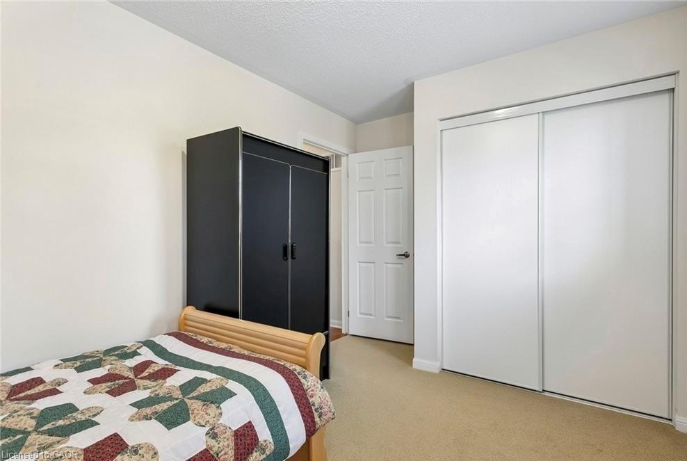 10 Klemscott Road Property Photo 15
