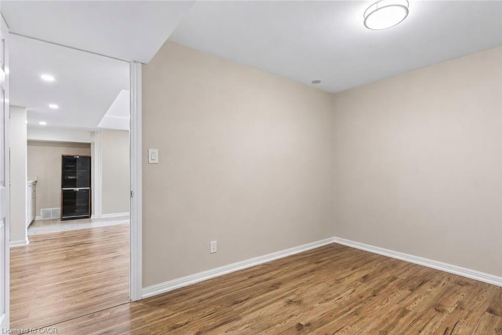 10 Klemscott Road Property Photo 30