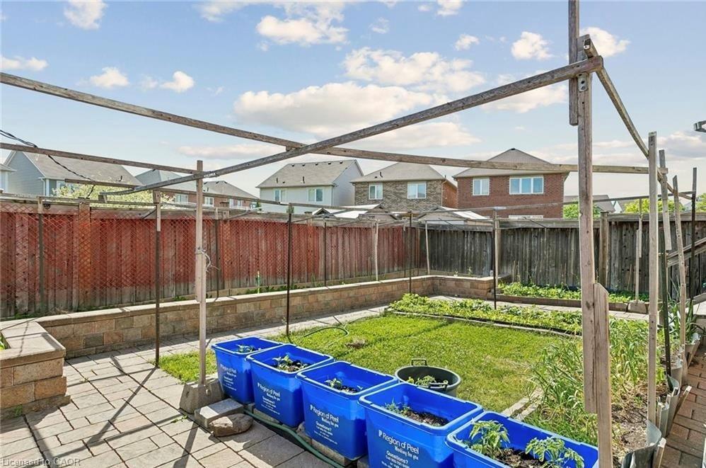 10 Klemscott Road Property Photo 36