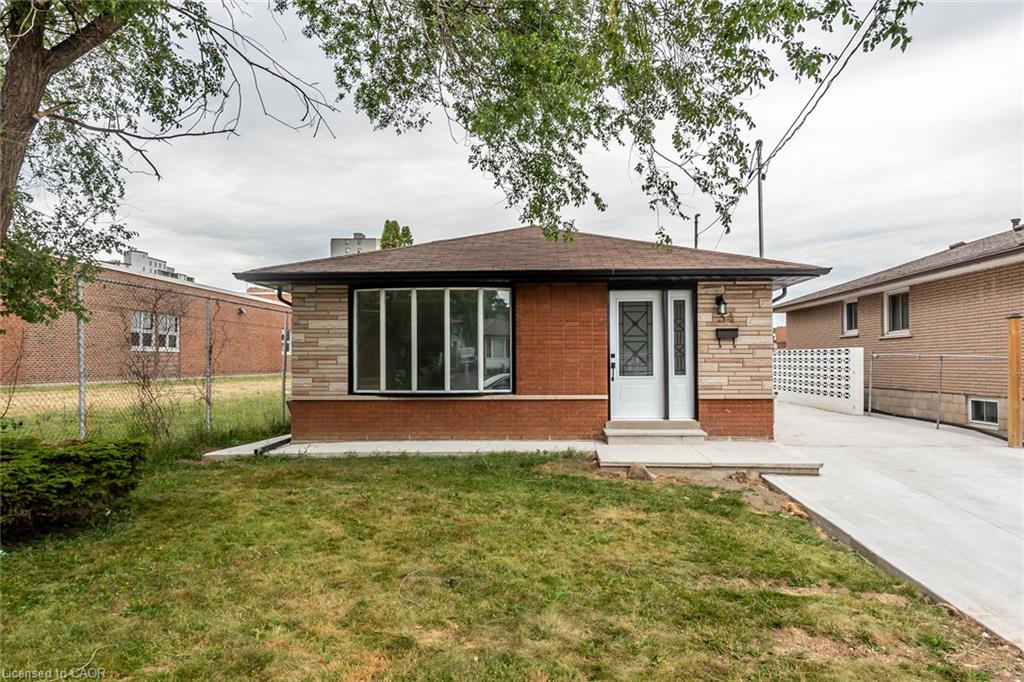 34 Hollydene Place Property Photo 2