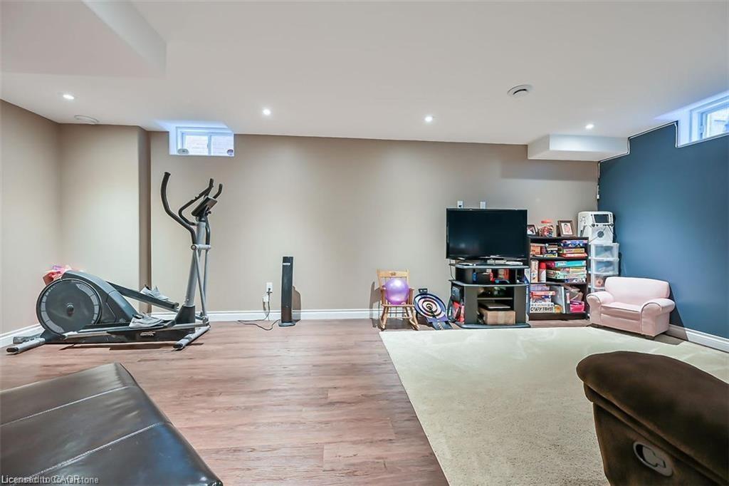 35 Willowbanks Terrace Property Photo 23