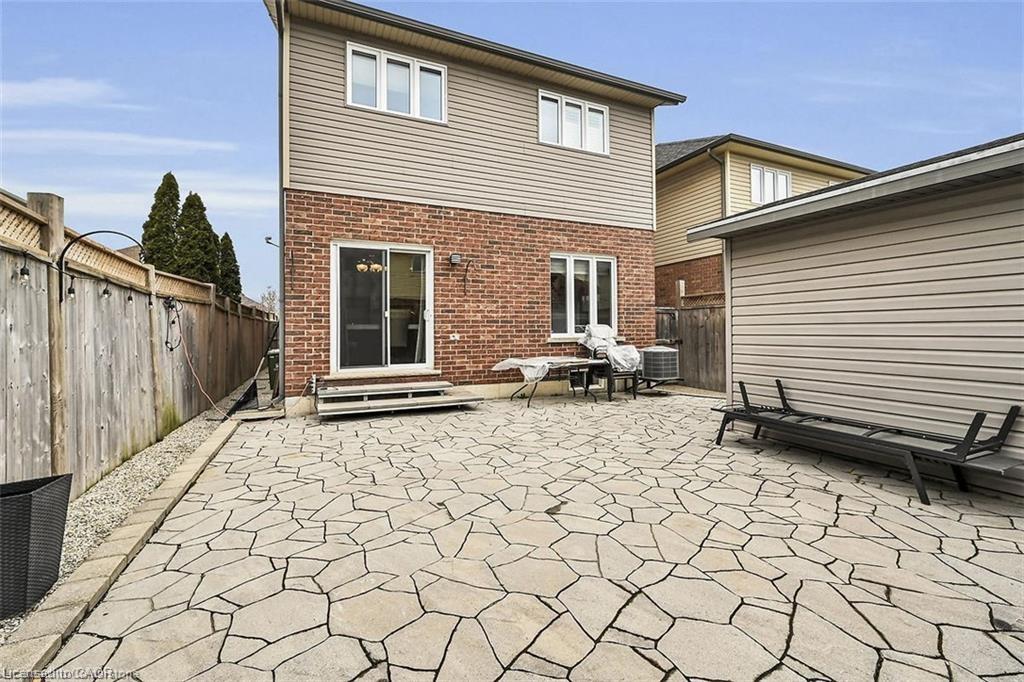 35 Willowbanks Terrace Property Photo 27