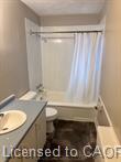 5-5473 Ontario Avenue Property Photo 3
