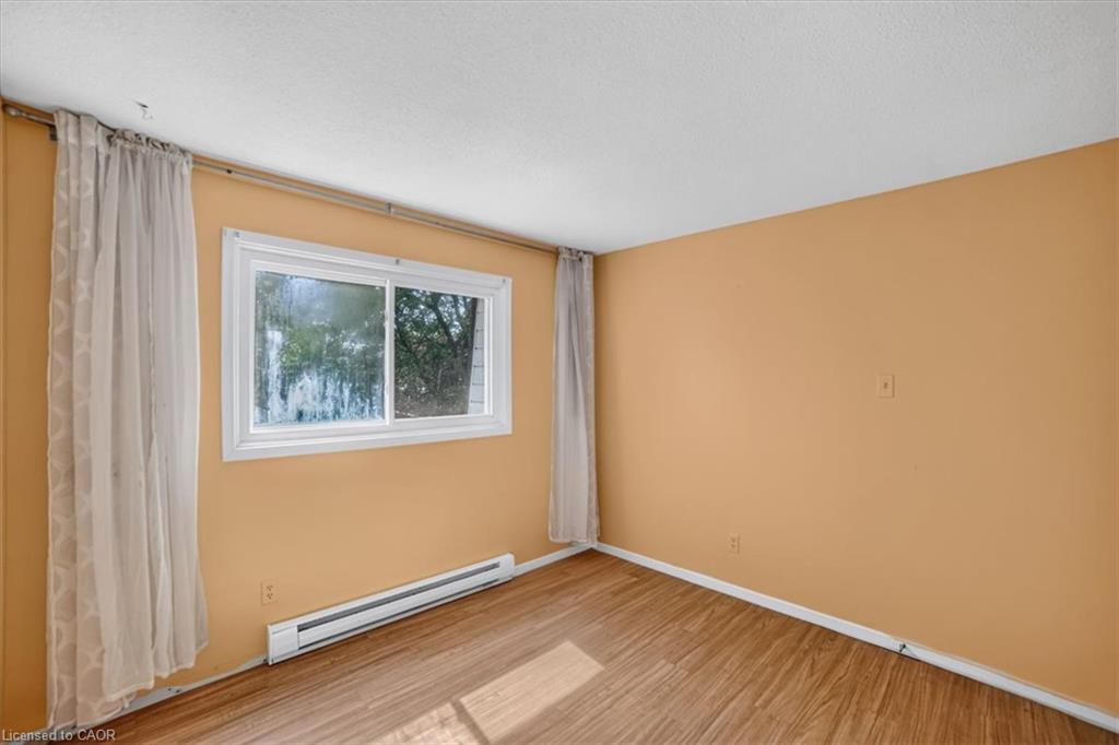 173-2050 Uppermiddle Road Property Photo 27