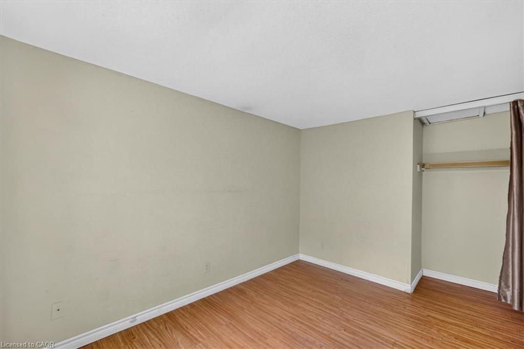 173-2050 Uppermiddle Road Property Photo 28