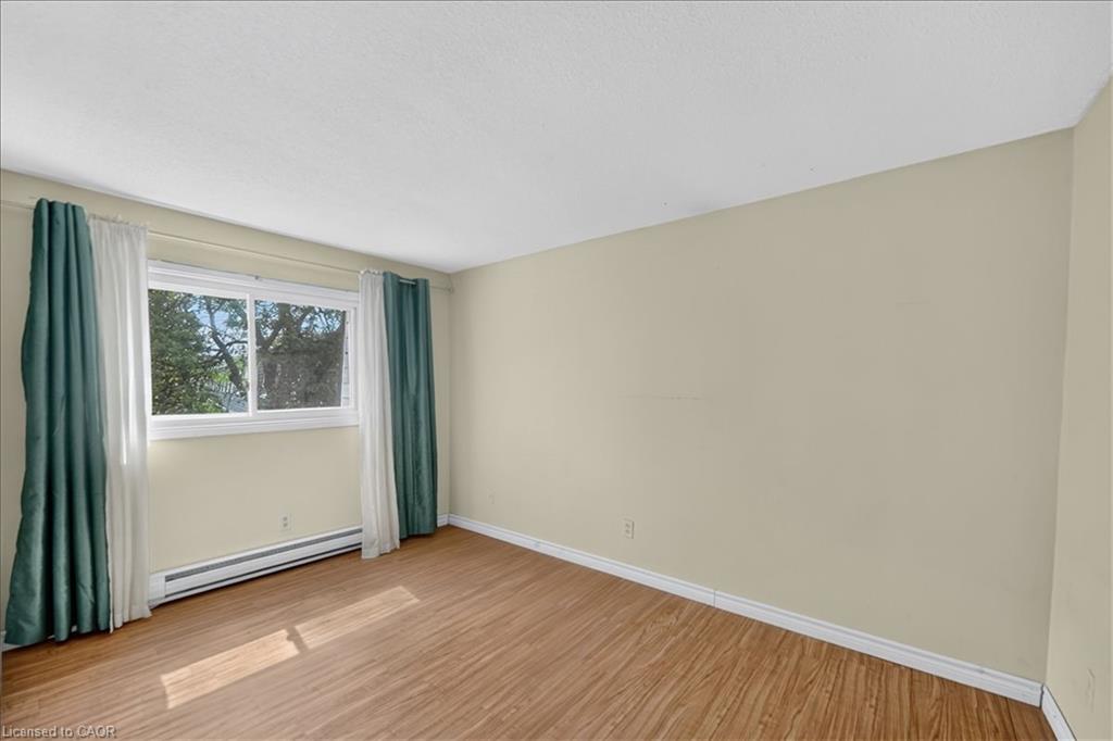 173-2050 Uppermiddle Road Property Photo 33