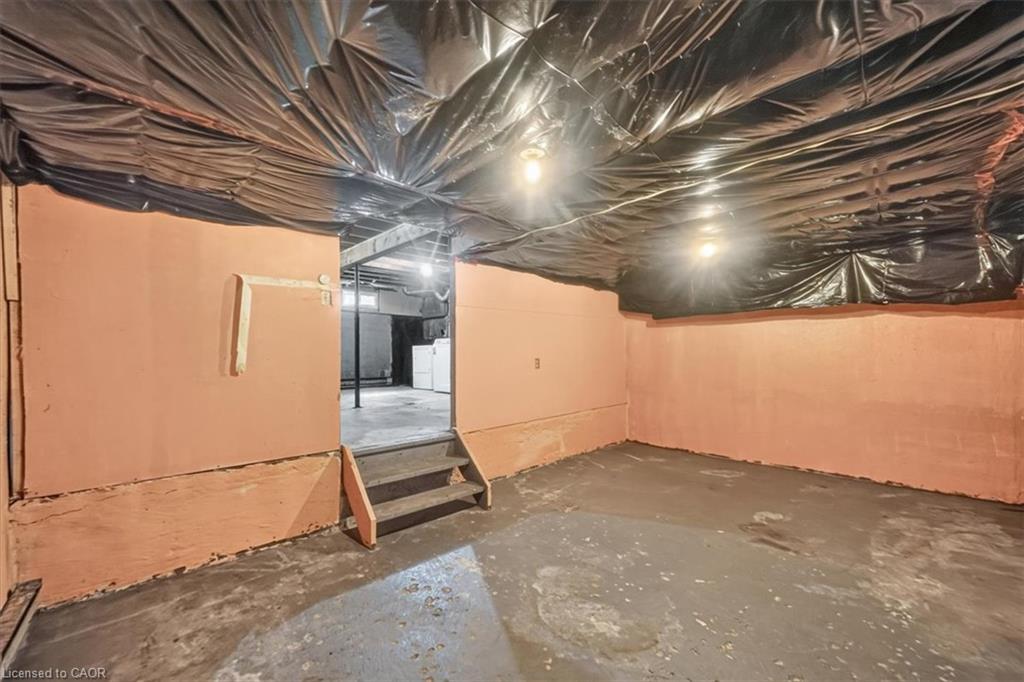 173-2050 Uppermiddle Road Property Photo 34