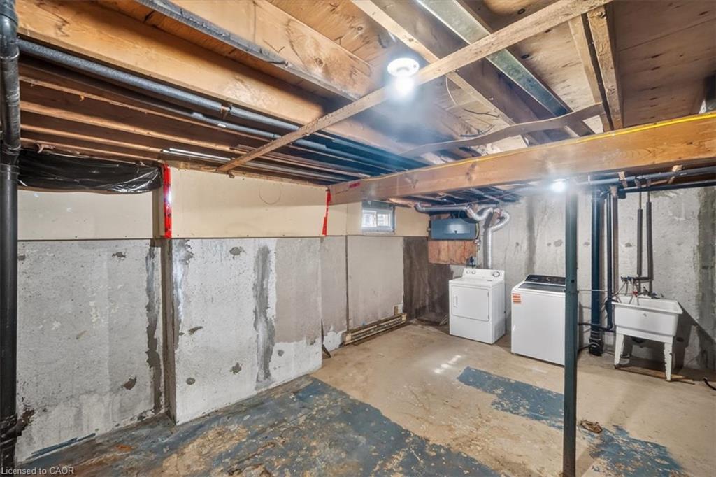 173-2050 Uppermiddle Road Property Photo 35