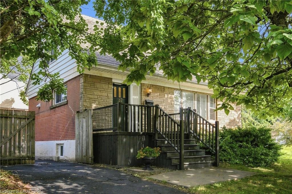 87 Radford Street Property Photo 2