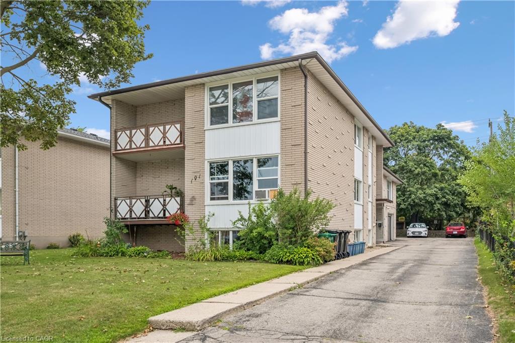 101 Secord Avenue Property Photo 3