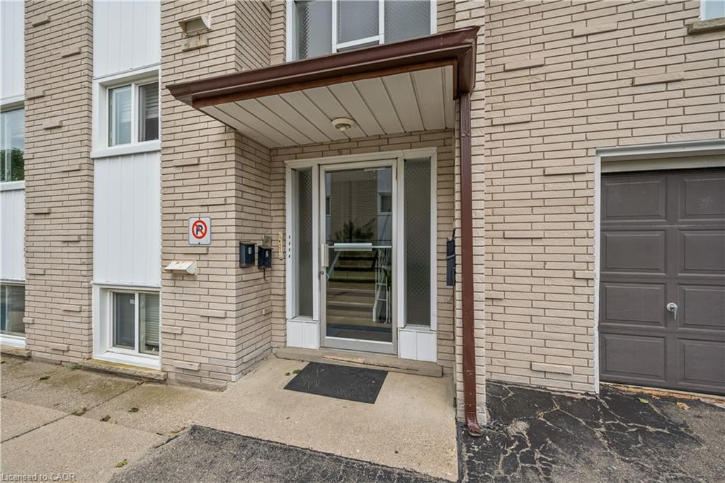 101 Secord Avenue Property Photo 4