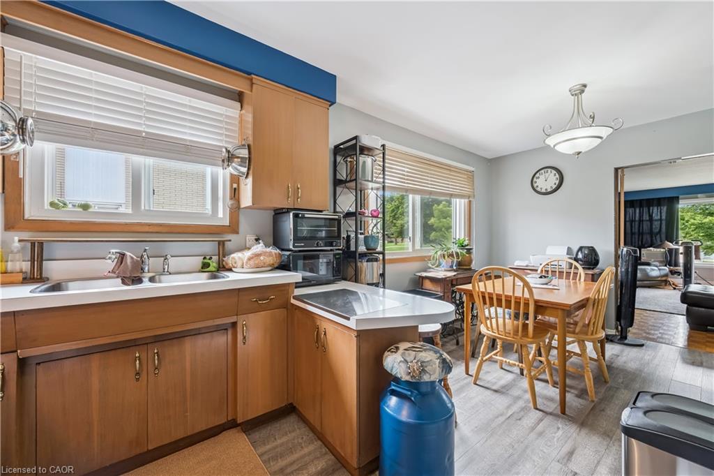 101 Secord Avenue Property Photo 10