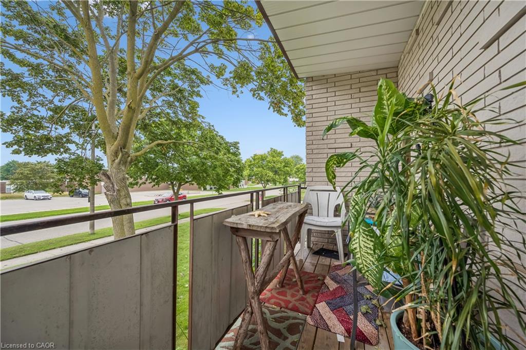 101 Secord Avenue Property Photo 14