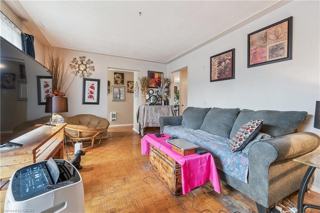 101 Secord Avenue Property Photo 17