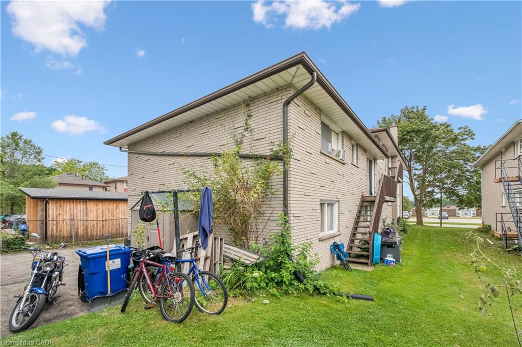 101 Secord Avenue Property Photo 44