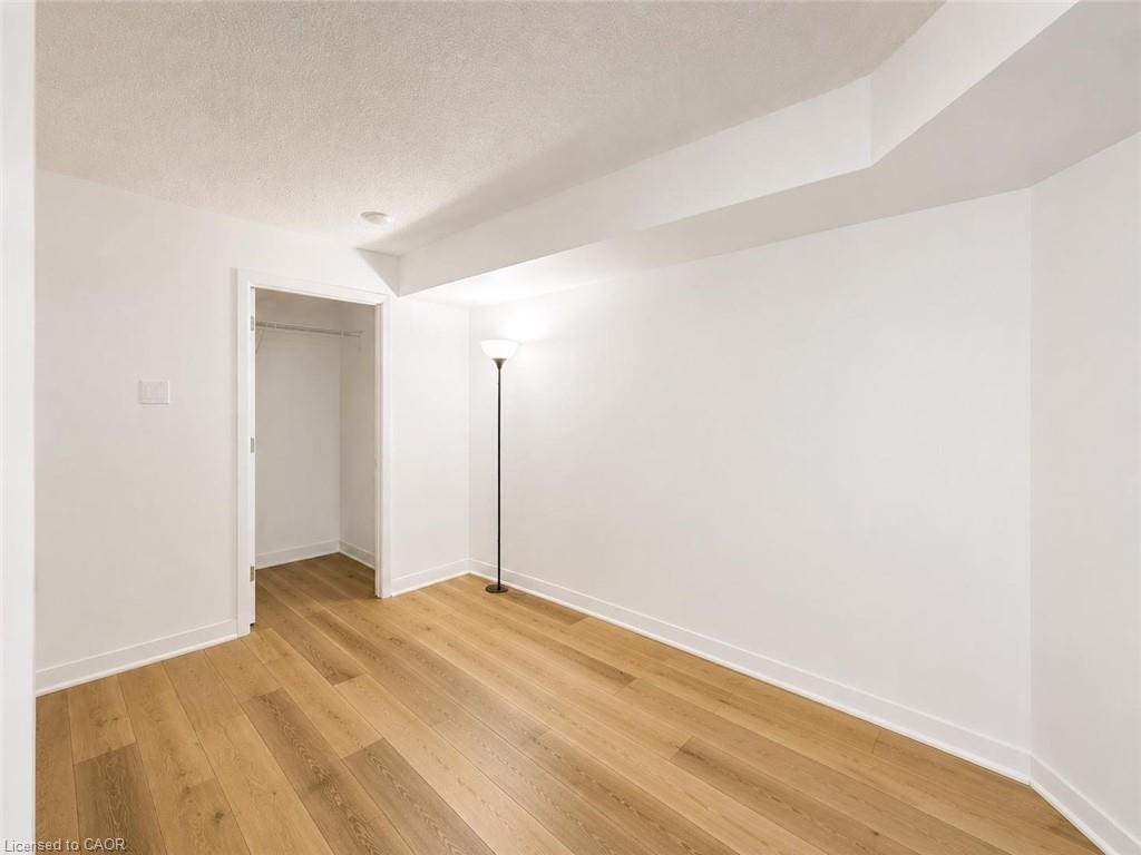 311-600 Fleet Street Property Photo 9