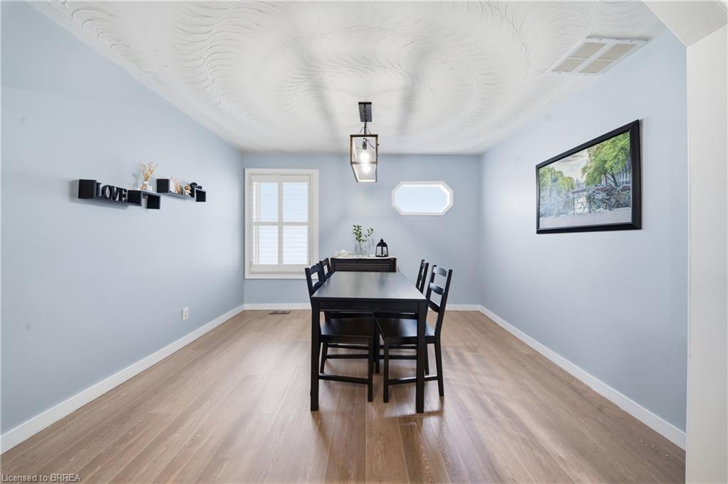 49 Seventh Avenue Property Photo 7