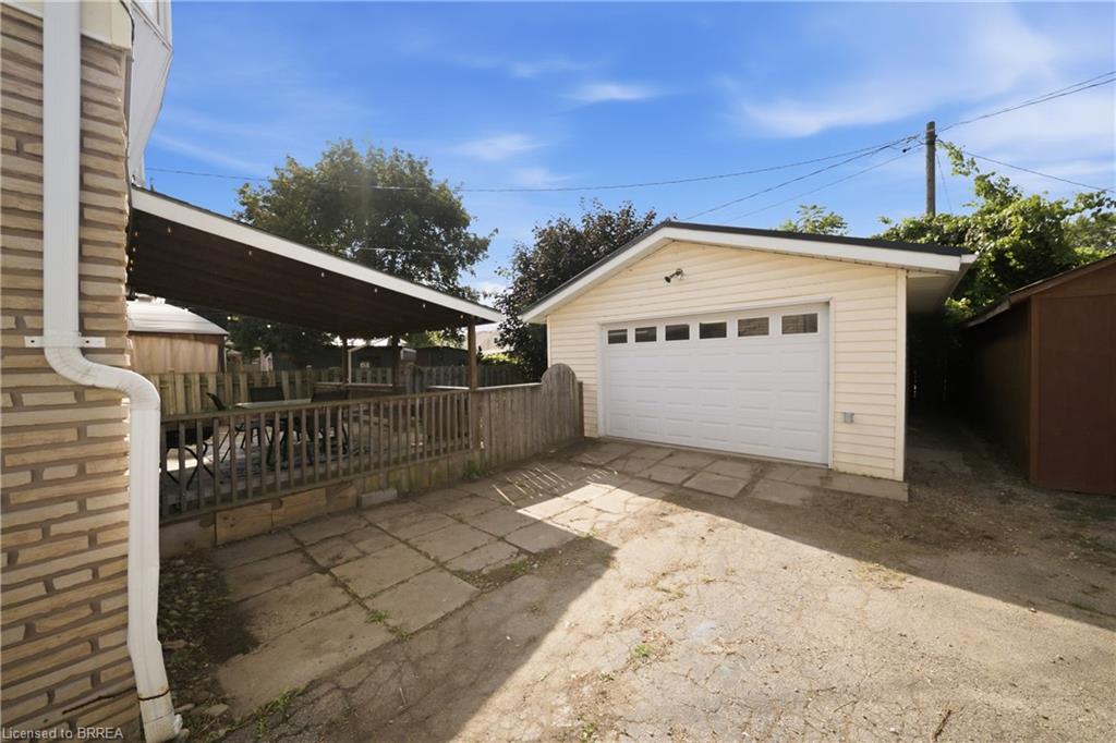 49 Seventh Avenue Property Photo 25