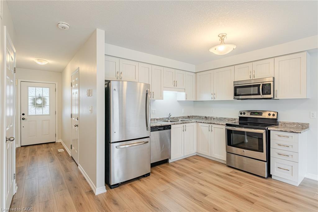 8 Basswood Road Property Photo 9