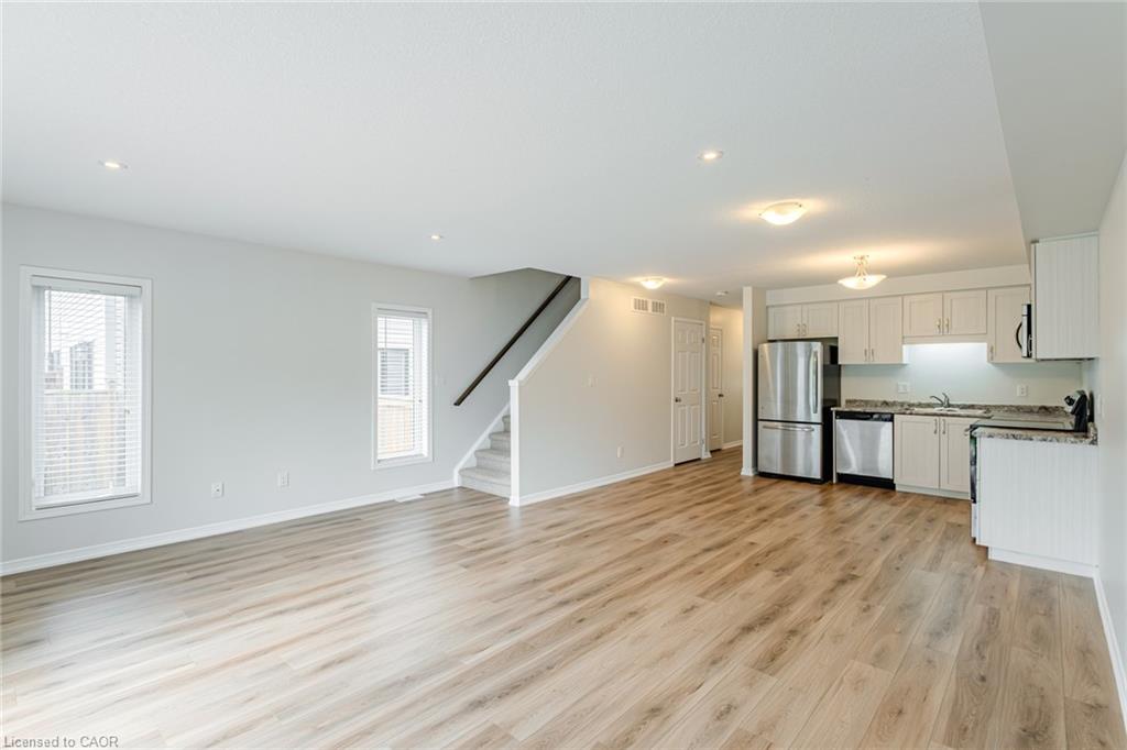 8 Basswood Road Property Photo 13