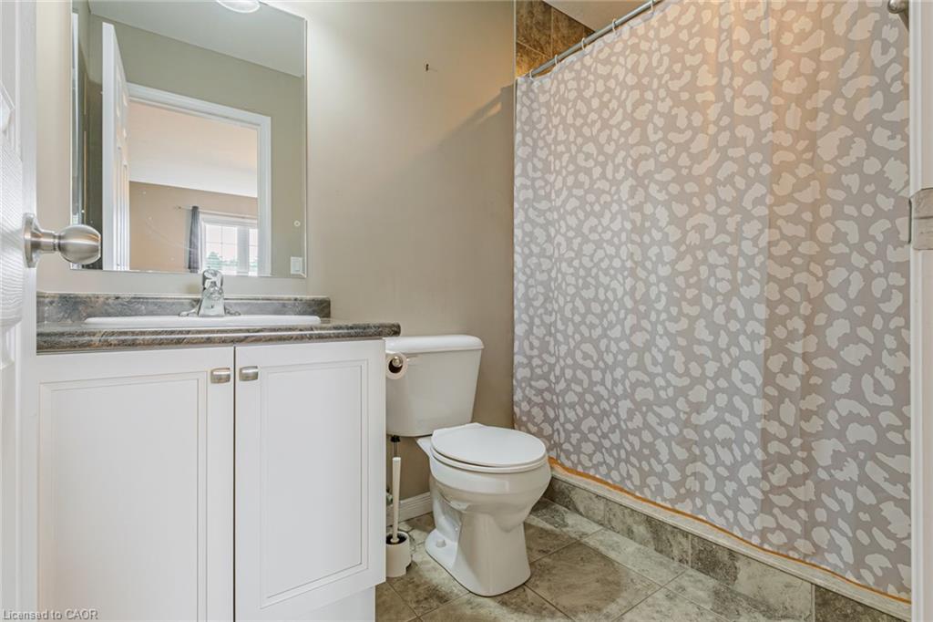 8 Basswood Road Property Photo 18